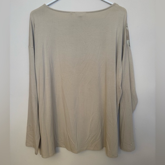 Chico's Women’s Satin Garden Long Sleeve Tee Size 3 XL Beige Floral Scoop Neck - Picture 5 of 8